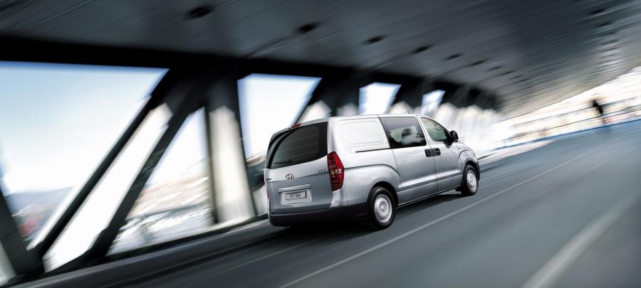  Hyundai H1 2008 года  (фото 38 из 39)
